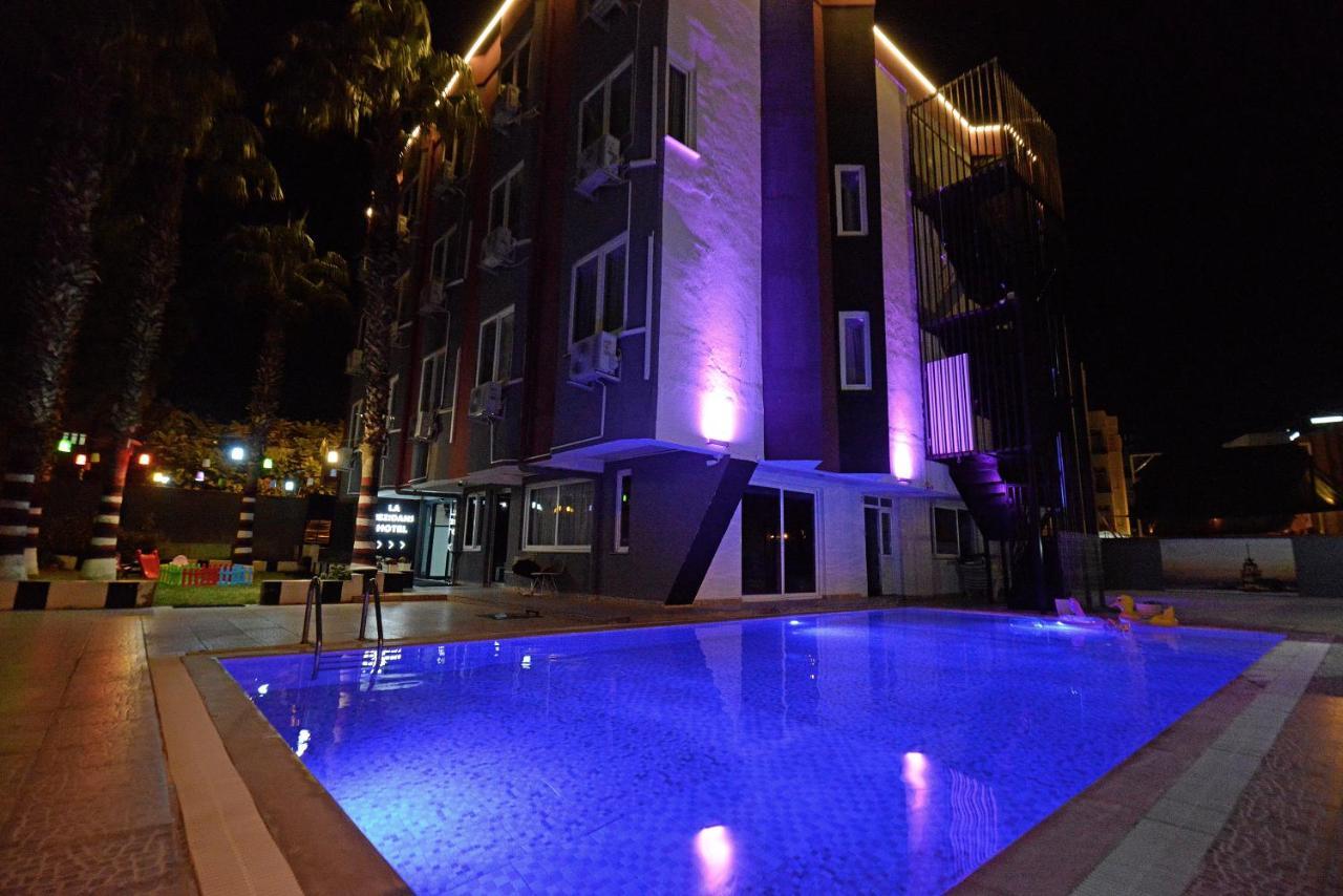 La Rezidans Hotel Antalya Kültér fotó